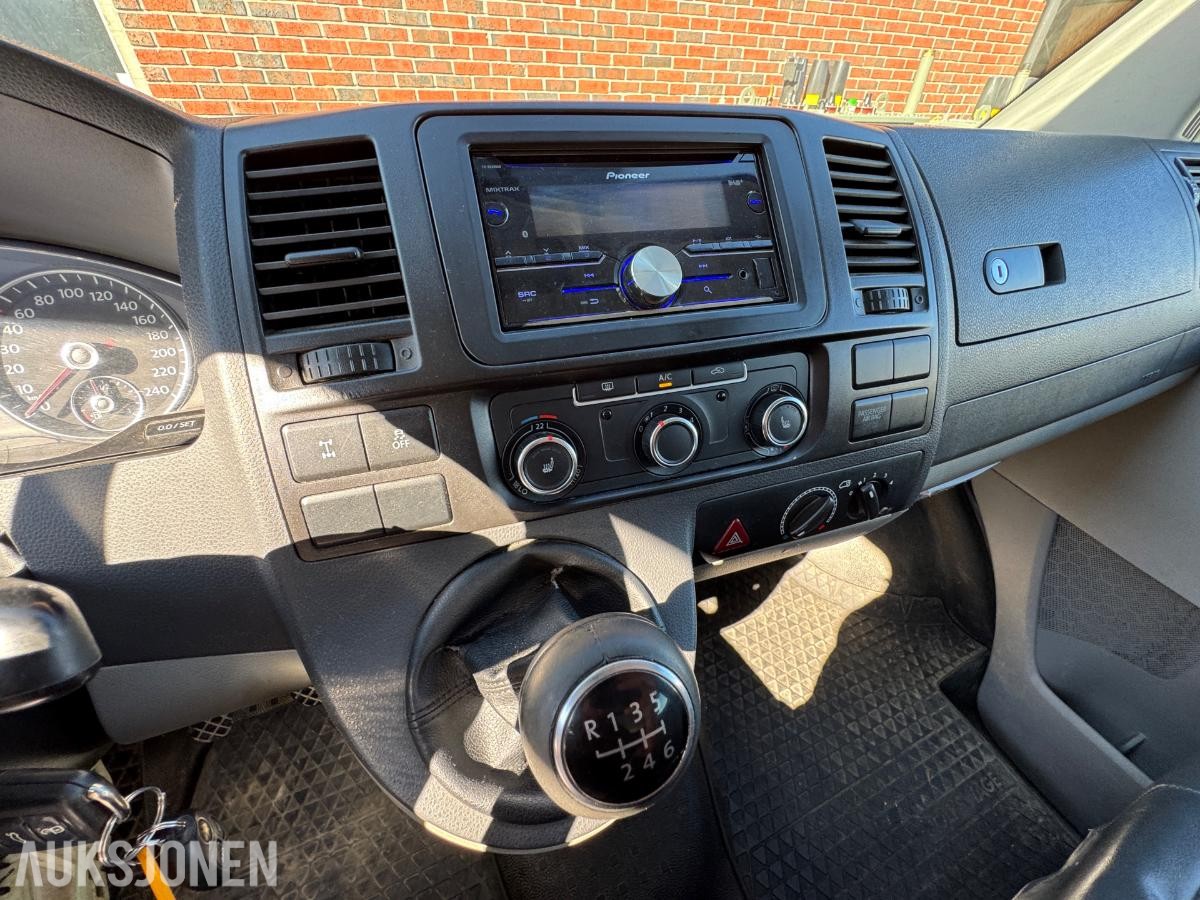 2013 VW TRANSPORTER 2.0 TDI 180HK 4MOTION med innredning / EU-ok / 273254km