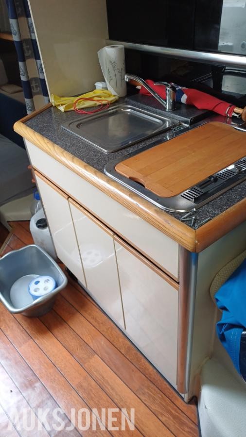 1990 Bayliner 2955 Avanti