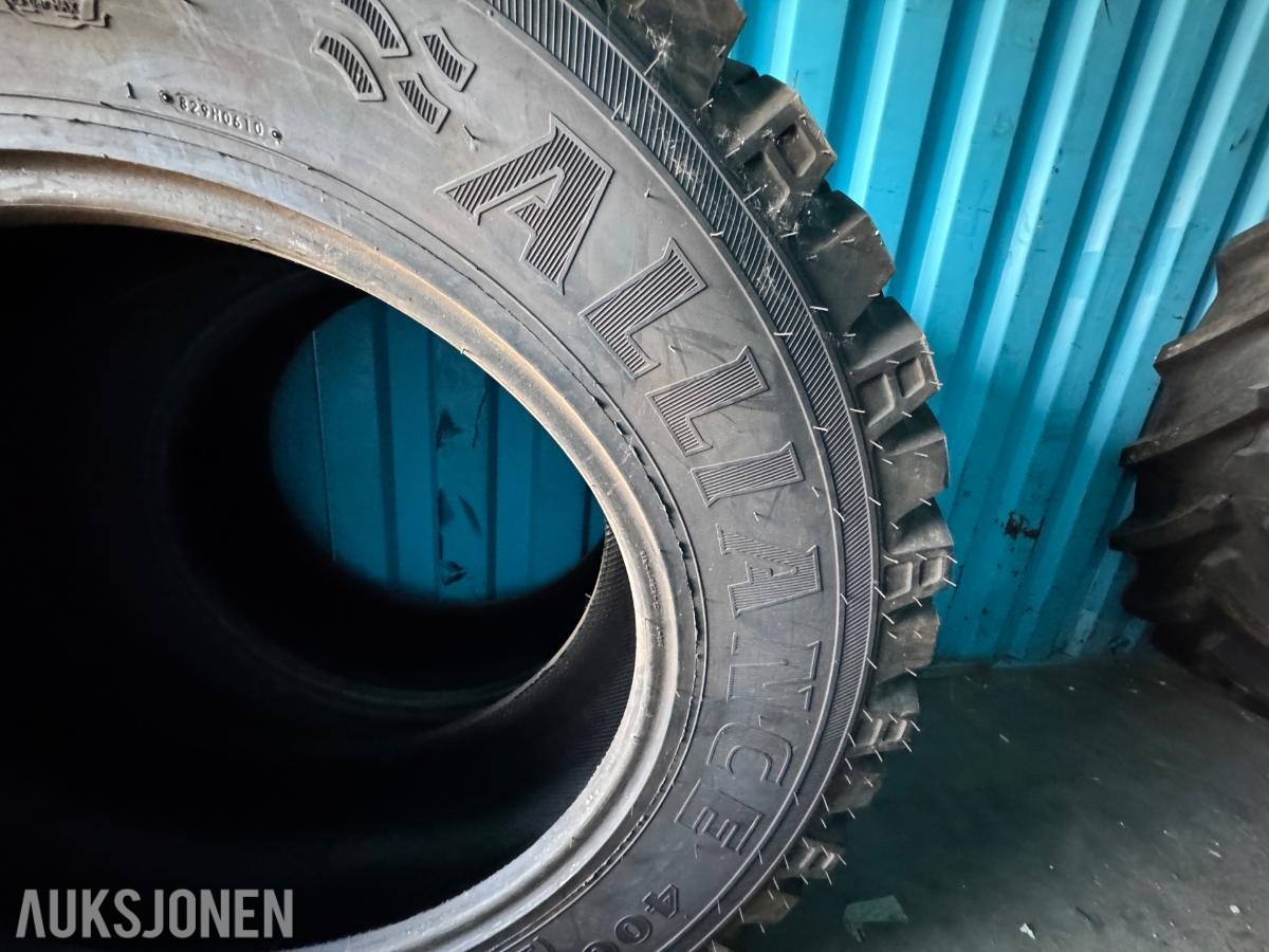 Alliance Multiuse 550, 400/80R28 IND traktordekk, 2 stk