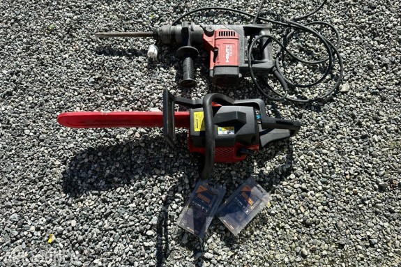 Jonsered 2036 Turbo motorsag og Hilti TE 55 kombihammer Jonsred / Hilti med kjeder