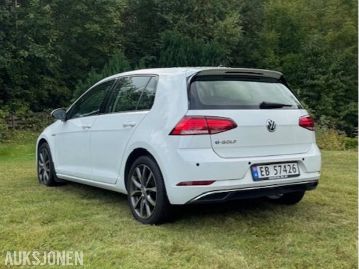 2019 Volkswagen E-Golf 136hk Adaptiv cruisekontroll, Kupevarmer Nylig EU godkjent