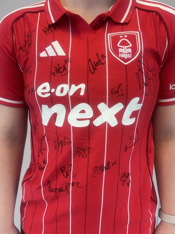 2026 Notingham Forest Women signert drakt nr 27 Kiernan sesongen 2025/26 Adidas - Nottingham Forest