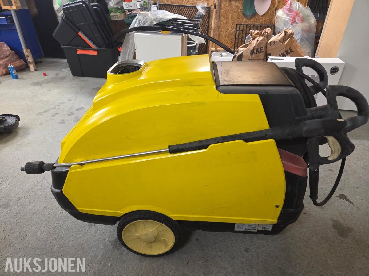 Varmtvanns Høytrykkspyler - Karcher Hds 695s