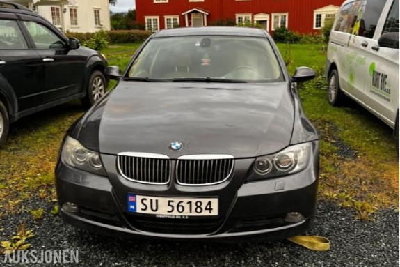 2008 BMW 3-serie 318D 2.0 143hk 12" Rockford-anlegg Boss 3000 forsterker