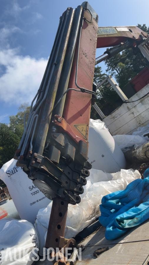 Iveco med Palfinger  pk 13000 kran - delebil