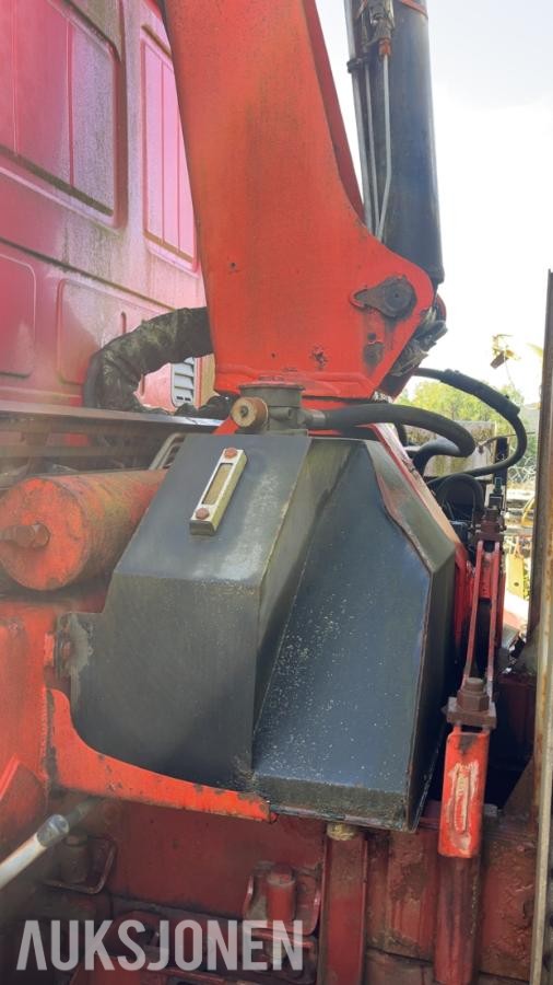 Iveco med Palfinger  pk 13000 kran - delebil