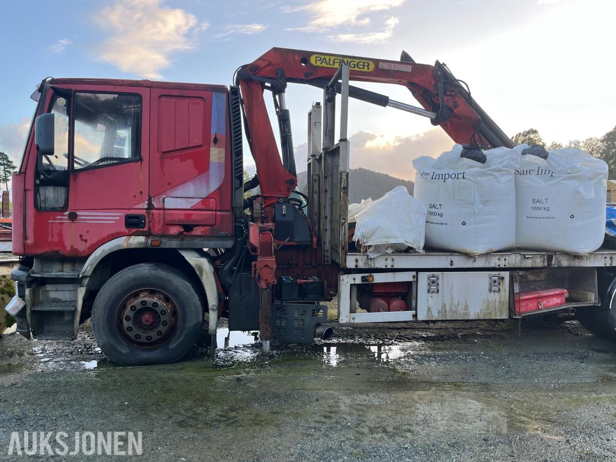 Iveco med Palfinger  pk 13000 kran - delebil