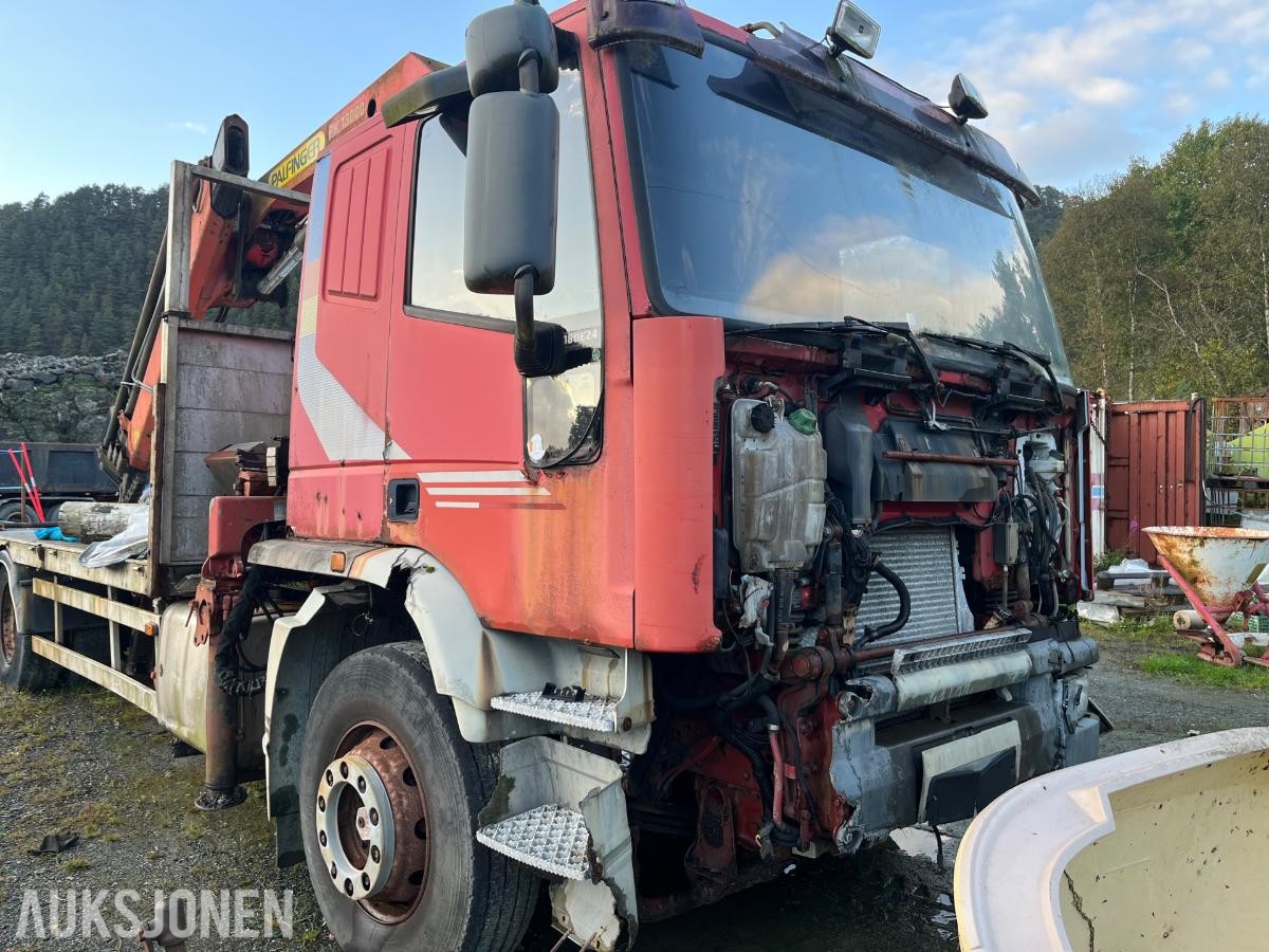 Iveco med Palfinger  pk 13000 kran - delebil