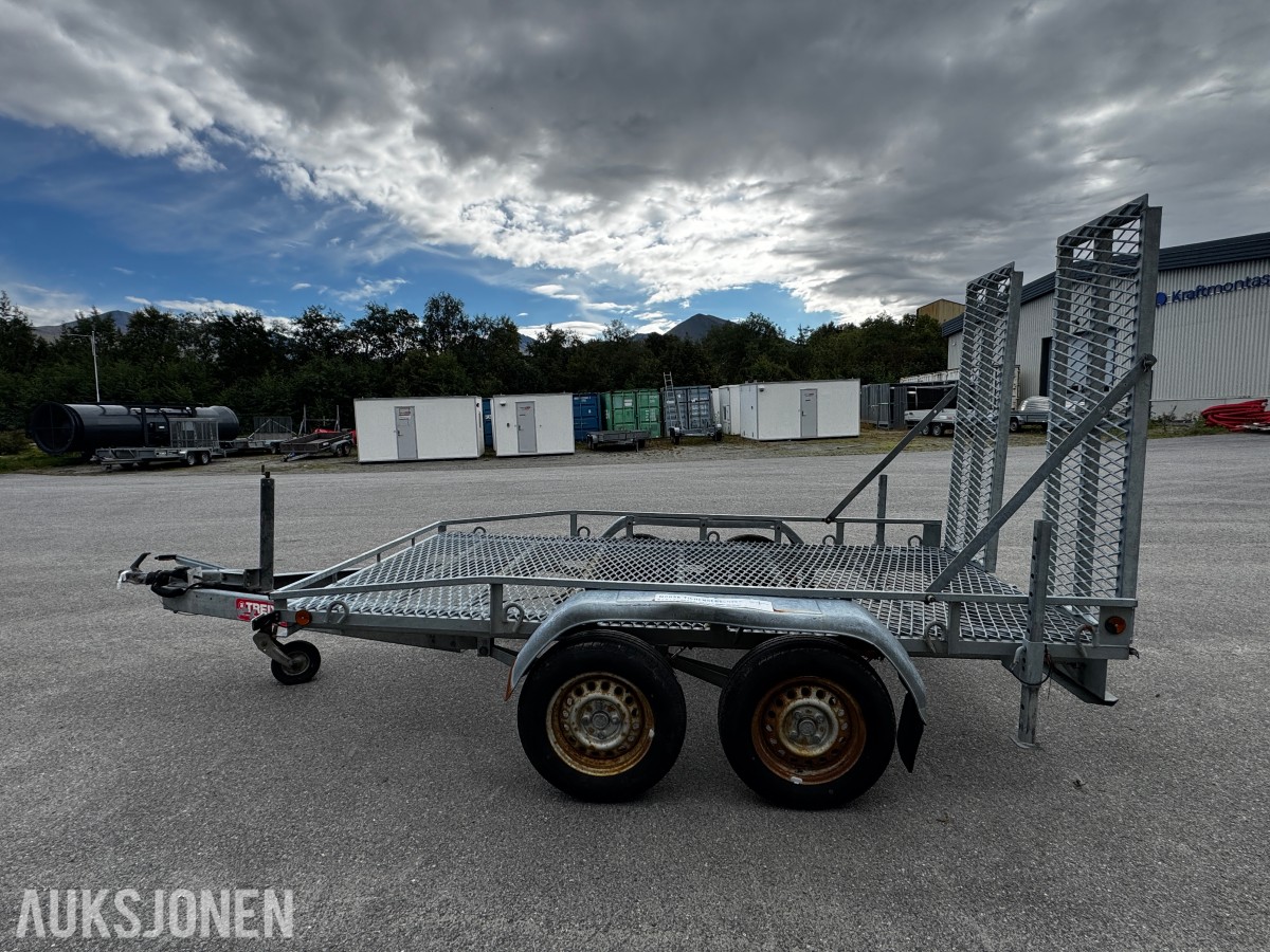 Tredal Maskinhenger T-23-M - Totalvekt 2300 kg