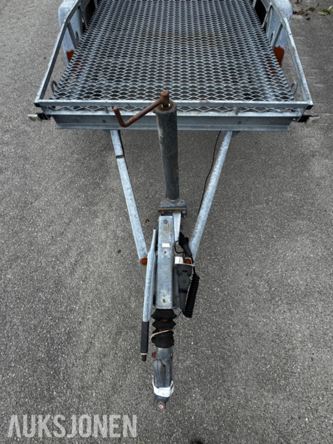 Tredal Maskinhenger T-23-M - Totalvekt 2300 kg