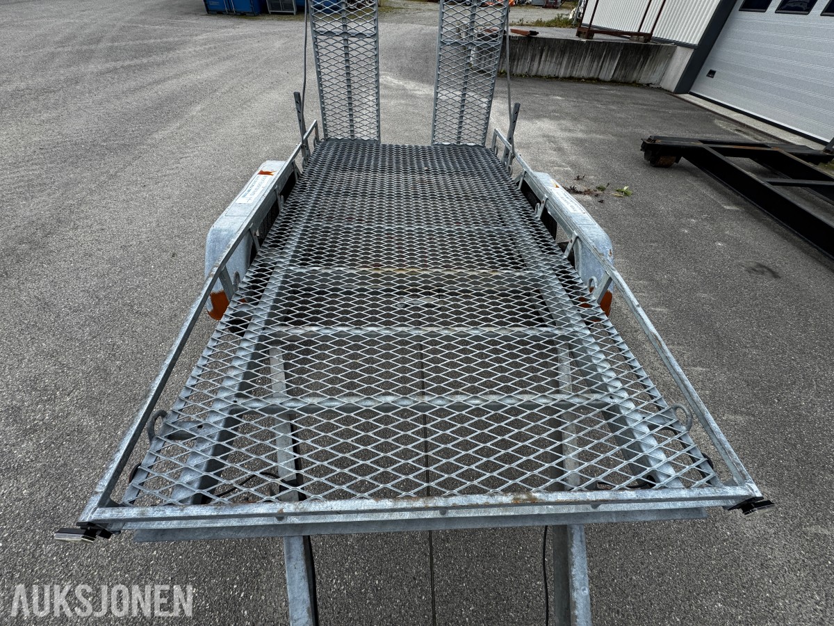 Tredal Maskinhenger T-23-M - Totalvekt 2300 kg