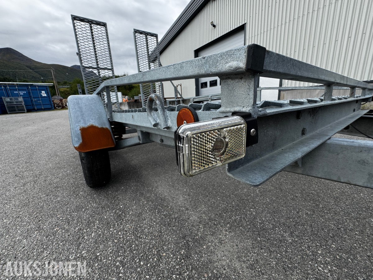 Tredal Maskinhenger T-23-M - Totalvekt 2300 kg
