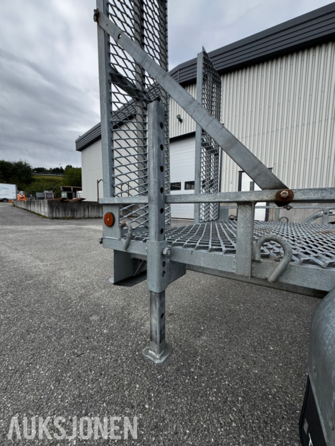 Tredal Maskinhenger T-23-M - Totalvekt 2300 kg
