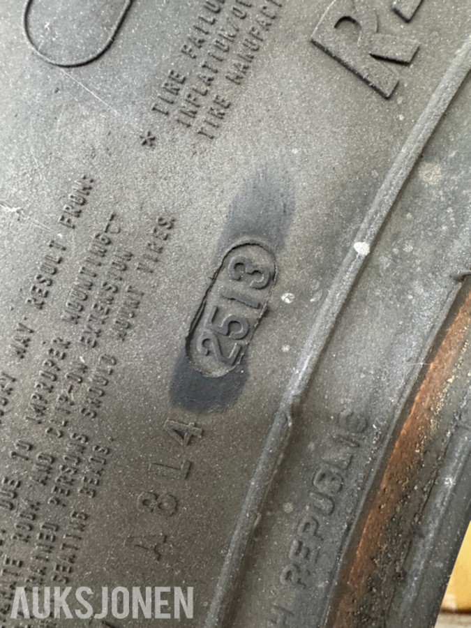 Continental Contract AC 65 - 440/65R28 - 1 stk traktordekk