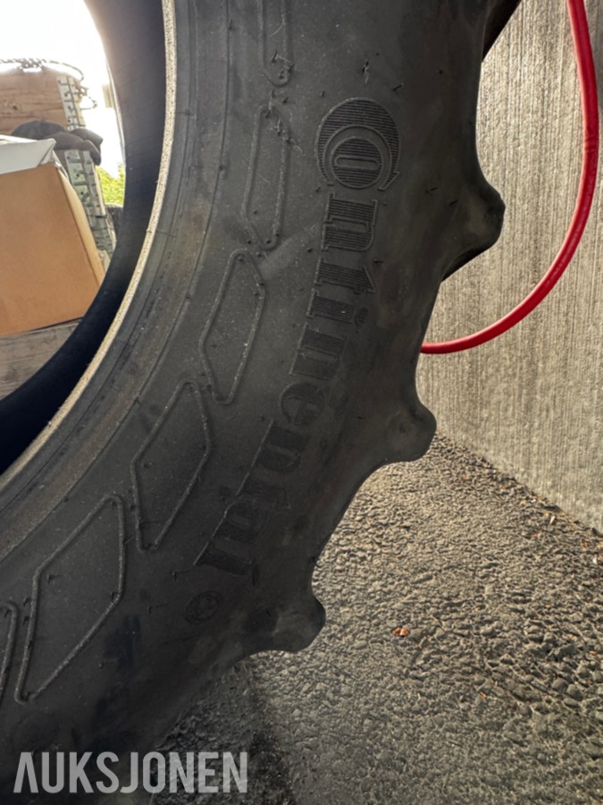 Continental Contract AC 65 - 440/65R28 - 1 stk traktordekk