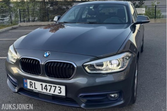 2016 BMW 116d 118hk automat s+v dekk navigasjon ryggekamera tilstandsrapport eu ok 01.2028  
