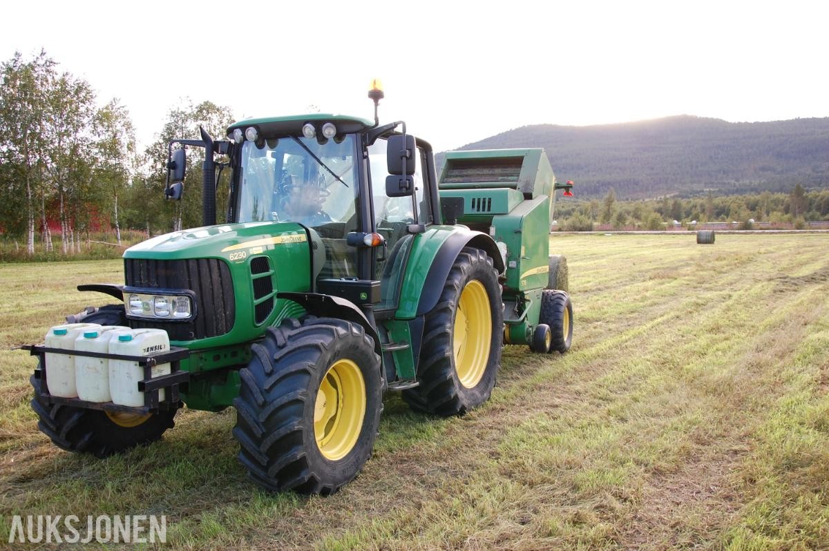 2007 John Deere 578 Premium