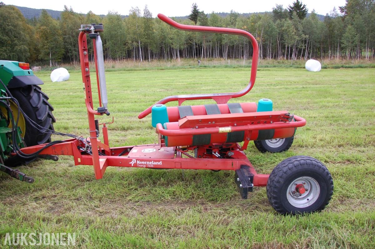 2000 Kverneland Taarup 7335