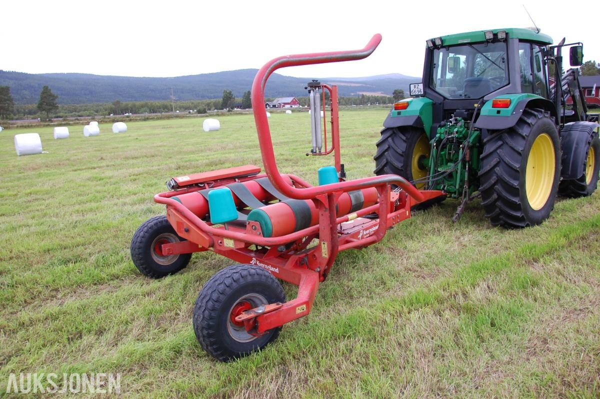 2000 Kverneland Taarup 7335