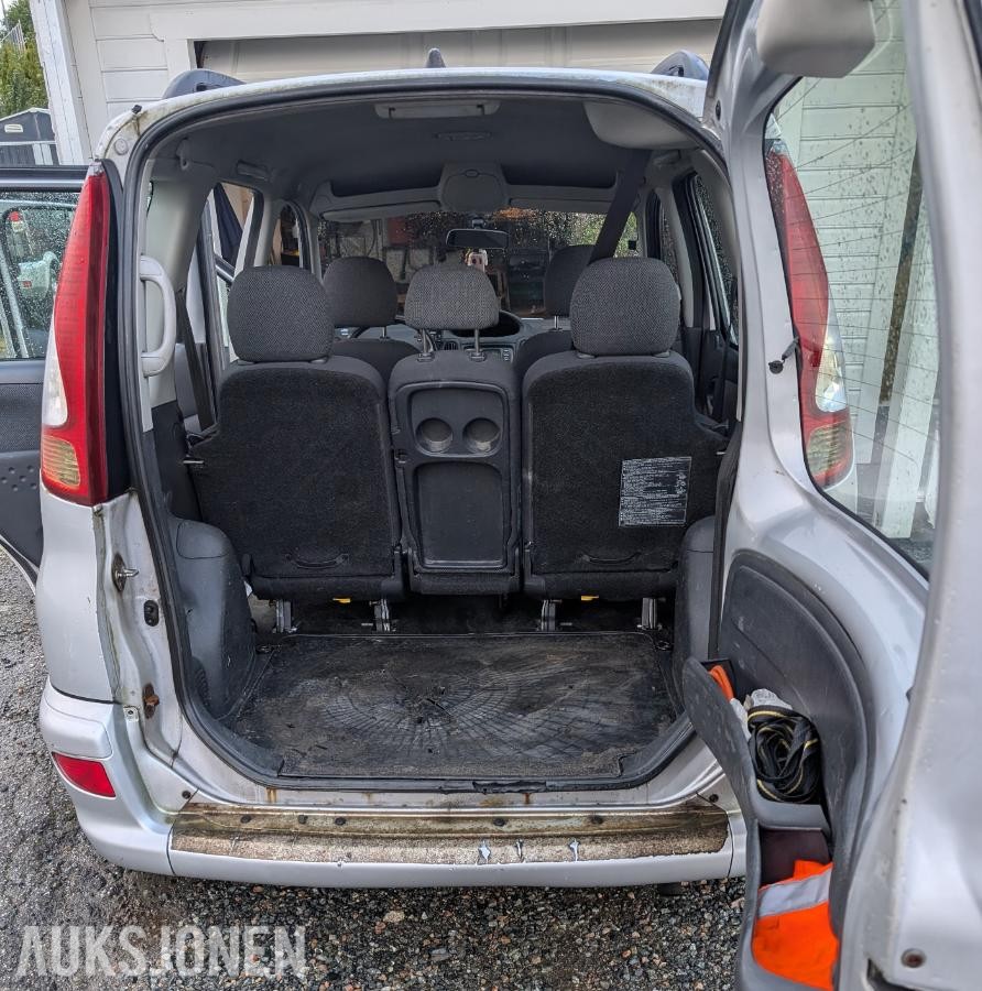 2004 Toyota Yaris Verso 1.4 Diesel, Reparasjonsobjekt/Delebil