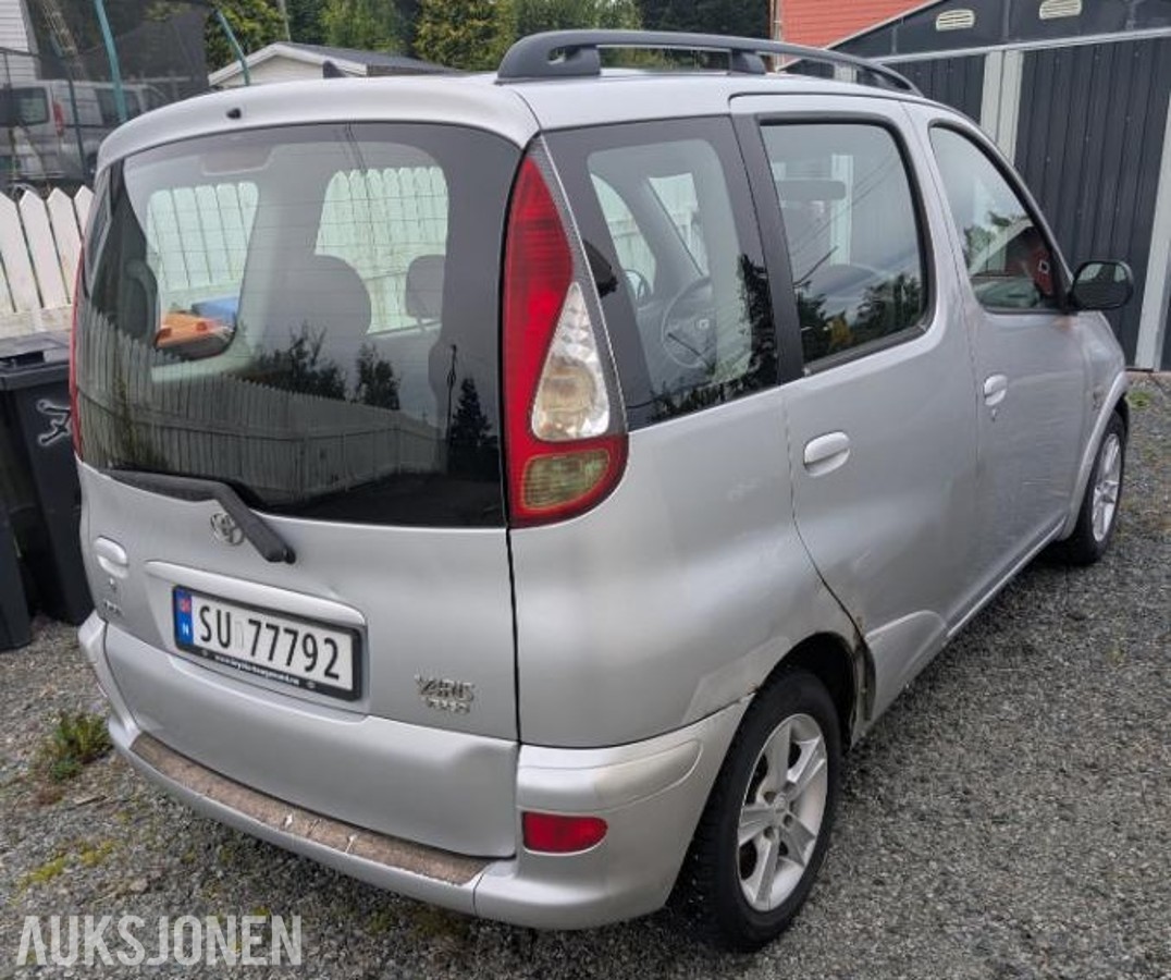 2004 Toyota Yaris Verso 1.4 Diesel, Reparasjonsobjekt/Delebil