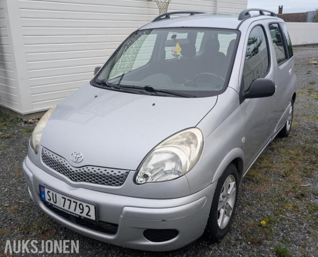 2004 Toyota Yaris Verso 1.4 Diesel, Reparasjonsobjekt/Delebil