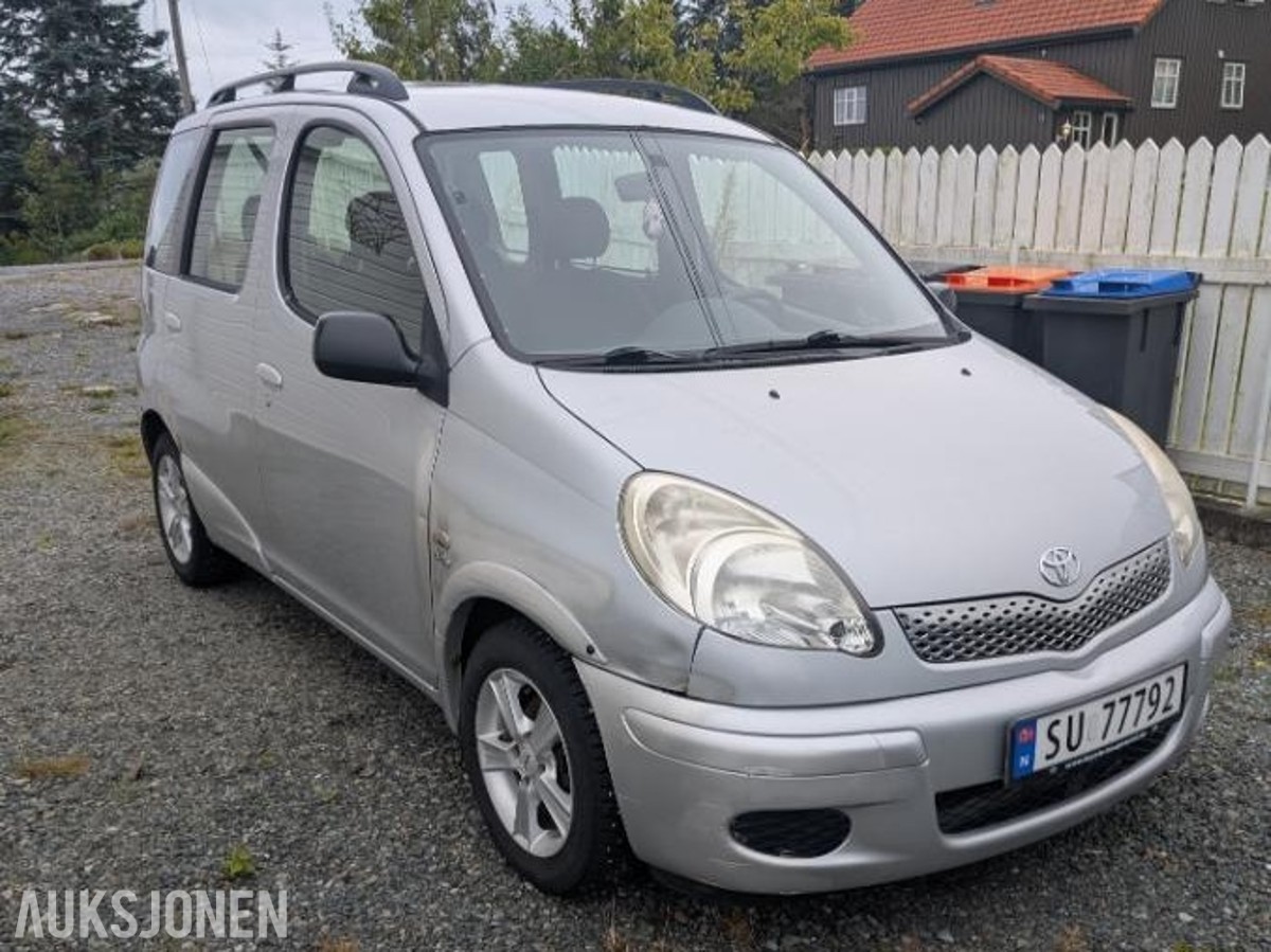 2004 Toyota Yaris Verso 1.4 Diesel, Reparasjonsobjekt/Delebil