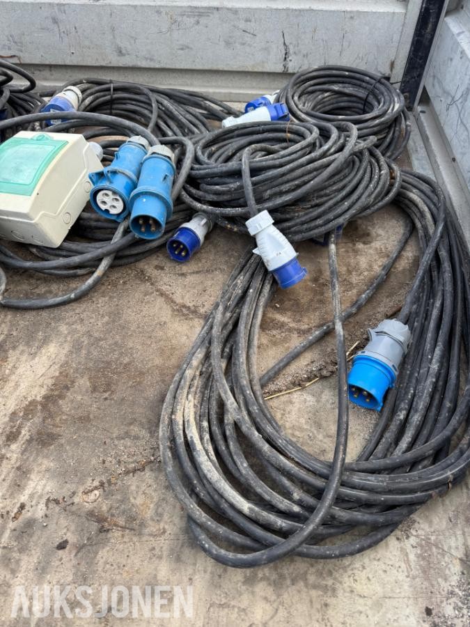 Strømkabler Skjøteledninger 16 og 32 amp/ 1-fas og 3-fas