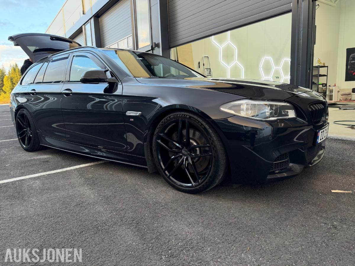 2014 BMW M 550D XDRIVE 3.0 DIESEL 381HK CRUISEKONTROLL, RYGGEKAMERA