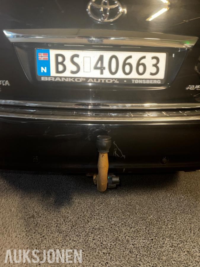 2012 Toyota Avensis 1.8 Bensin 147hk Eexecutive, Automat, Cruisekontroll, Ryggekamera