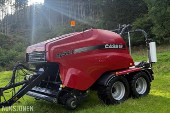 2018 Case IH RB544 Rundballepresse