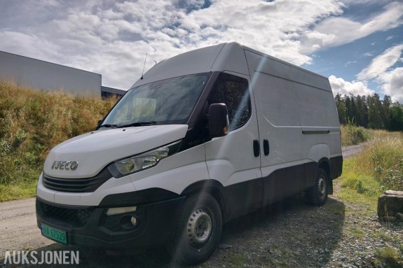 2016 Iveco Daily, 35S16 H2L3 hengerfeste webasto ryggekamera s+v dekk eu ok 06.2028 161254km