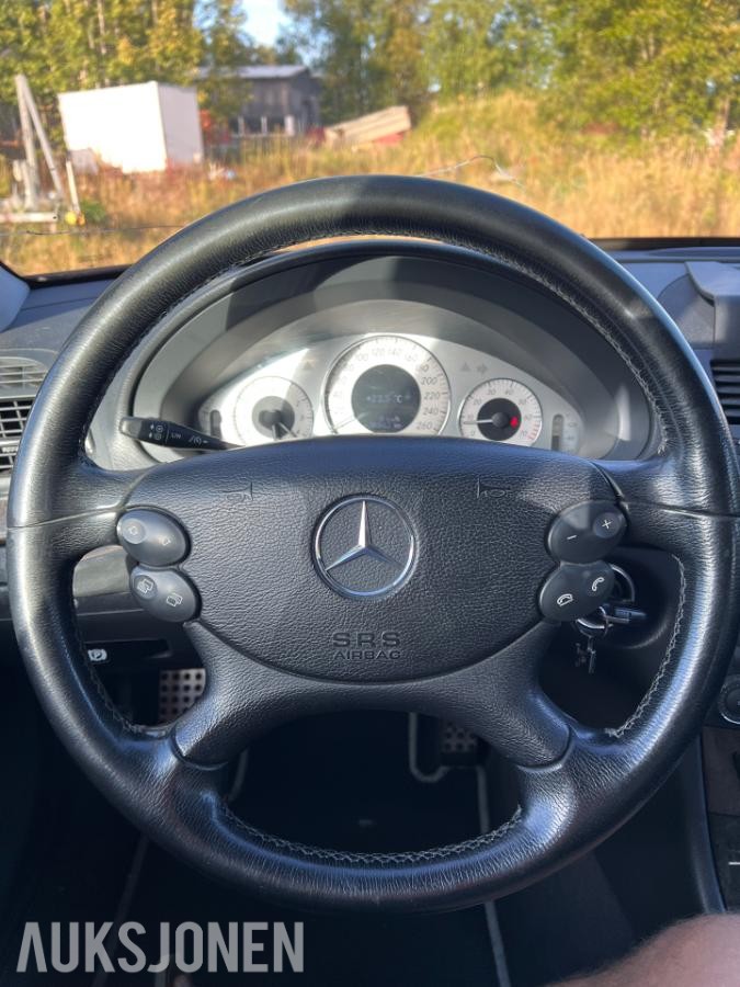 2006 Mercedes-Benz E 200 KOMPRESSOR 1.8 Bensin 163hk Automat, Cruisekontroll, Hengerfeste