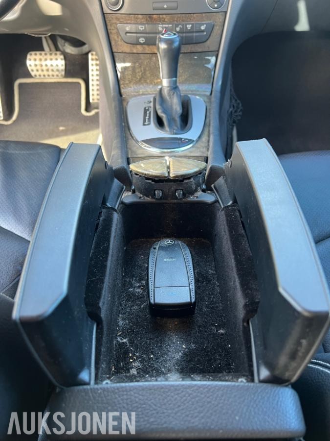 2006 Mercedes-Benz E 200 KOMPRESSOR 1.8 Bensin 163hk Automat, Cruisekontroll, Hengerfeste