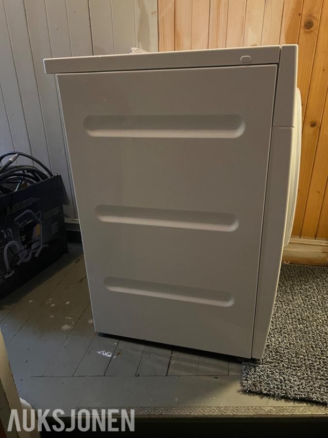 Miele Softtronic W 714 vaskemaskin – fungerer – Reparasjonsobjekt