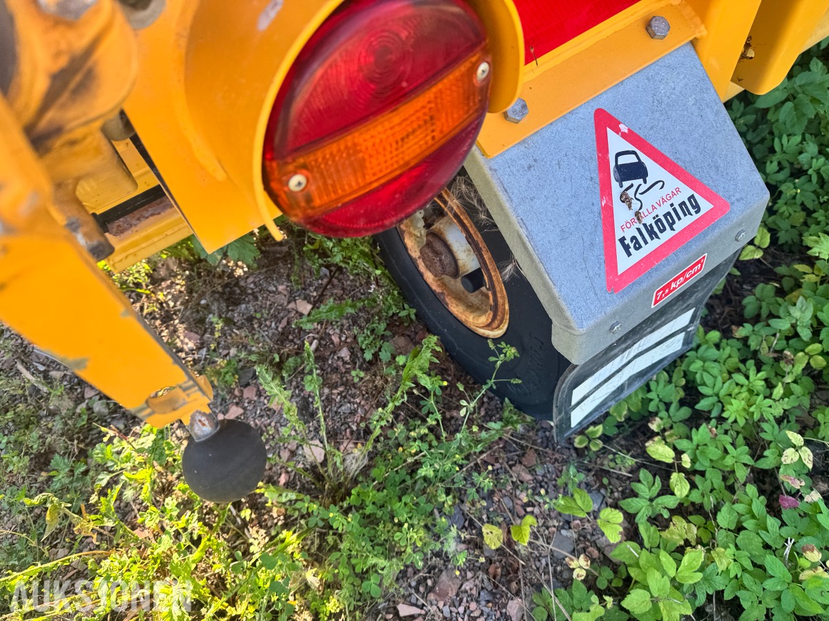 2020 Falköping LB-1000BL spreder for sand og salt