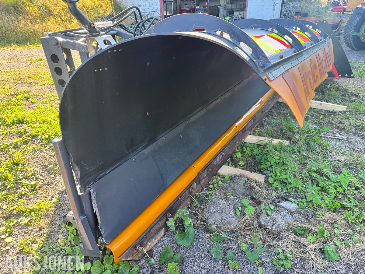 2014 Arctic Machine 3700 HPK T2 plog