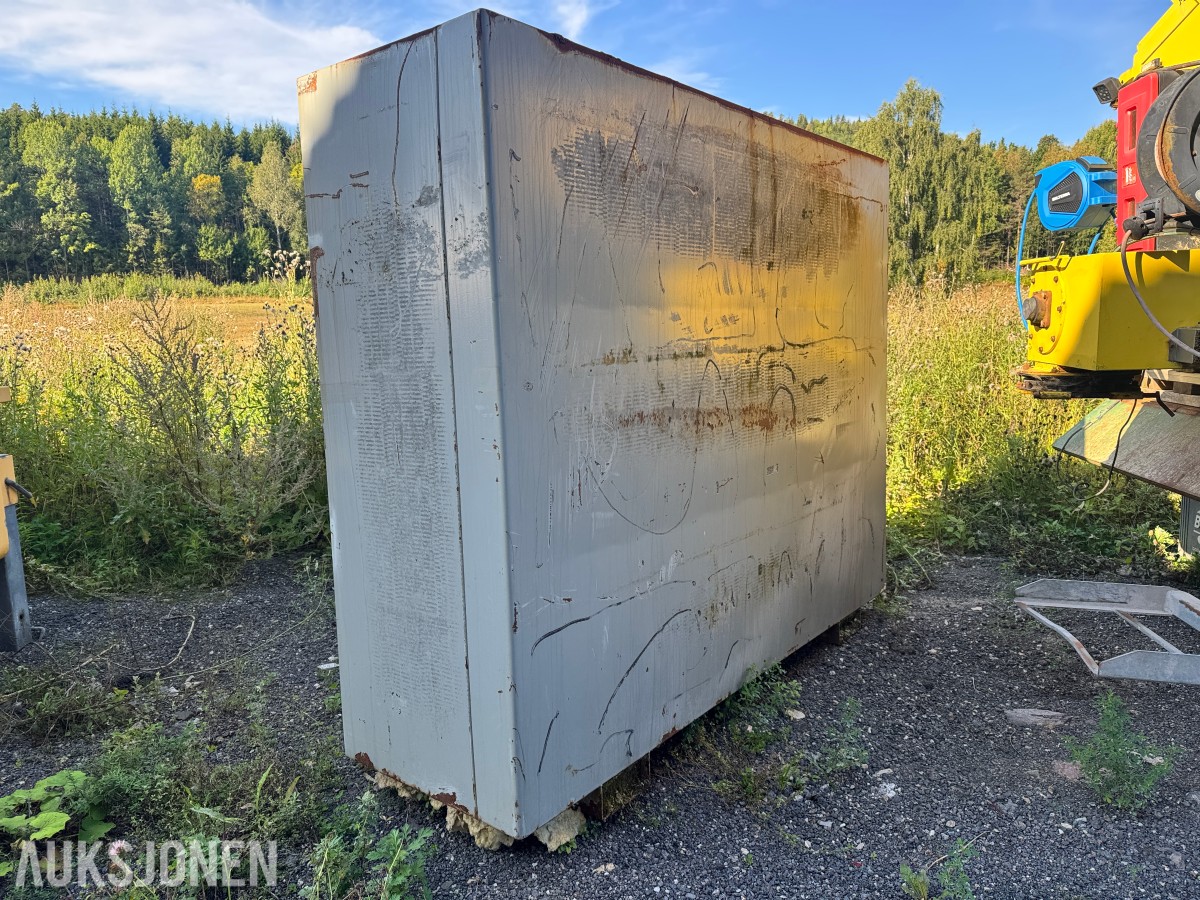Akkumulatortank, ca. 235x70x186 cm