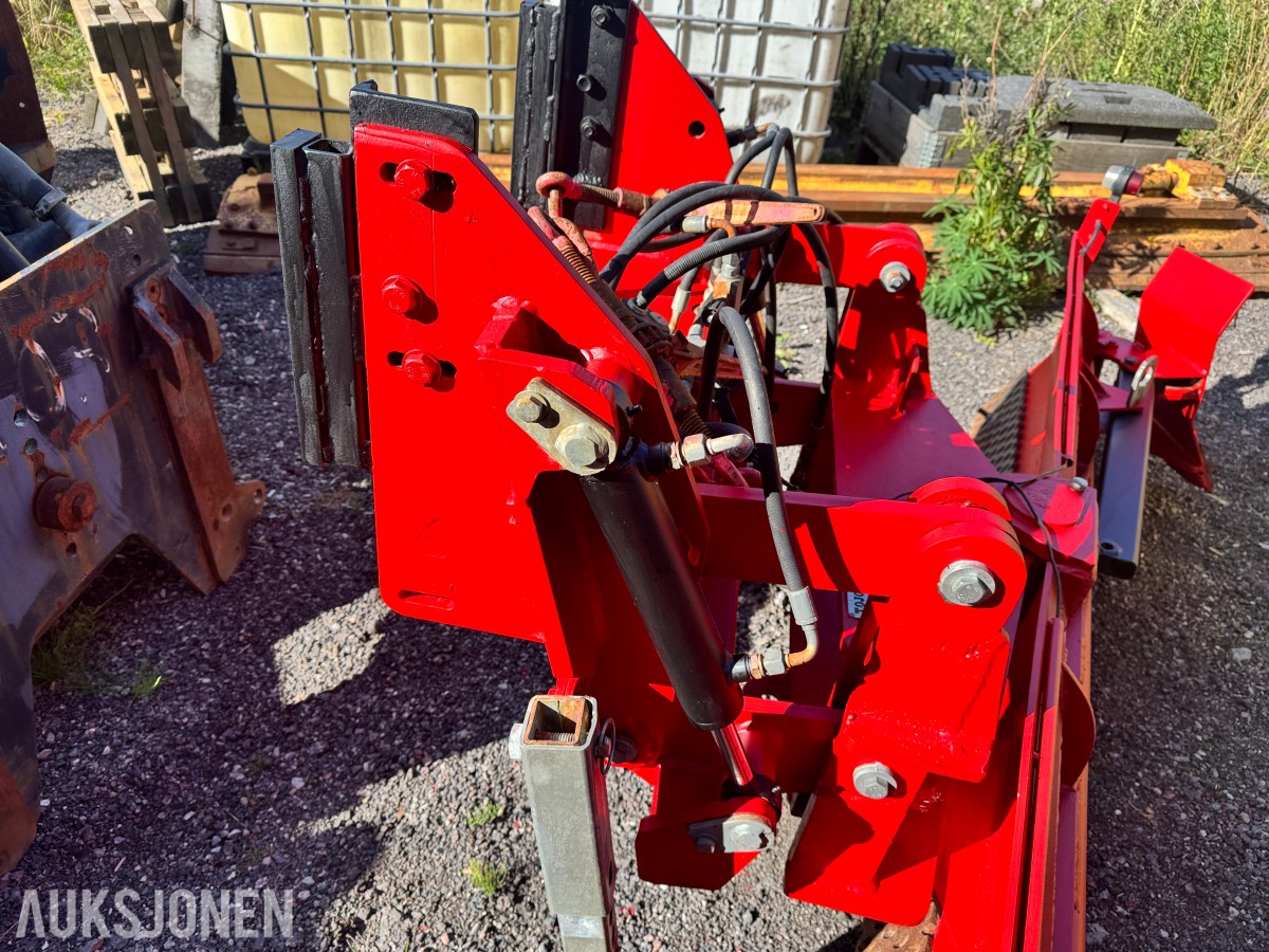 Tojo skjær BB320, 640 kg, bredde ca. 320 cm