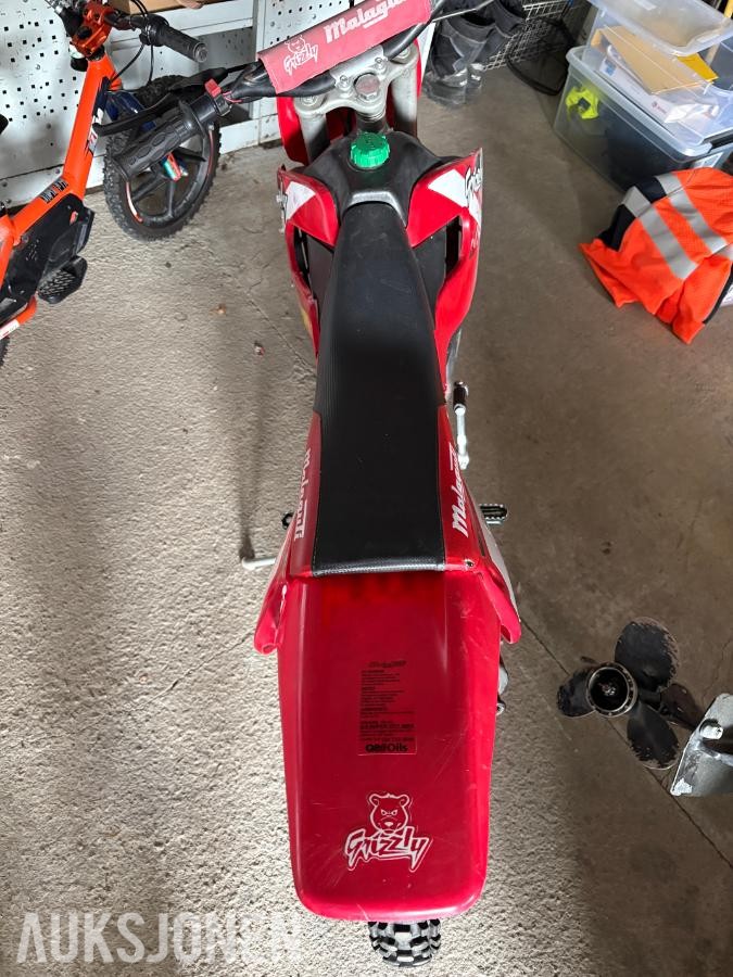 Grizzly 50cc crosser
