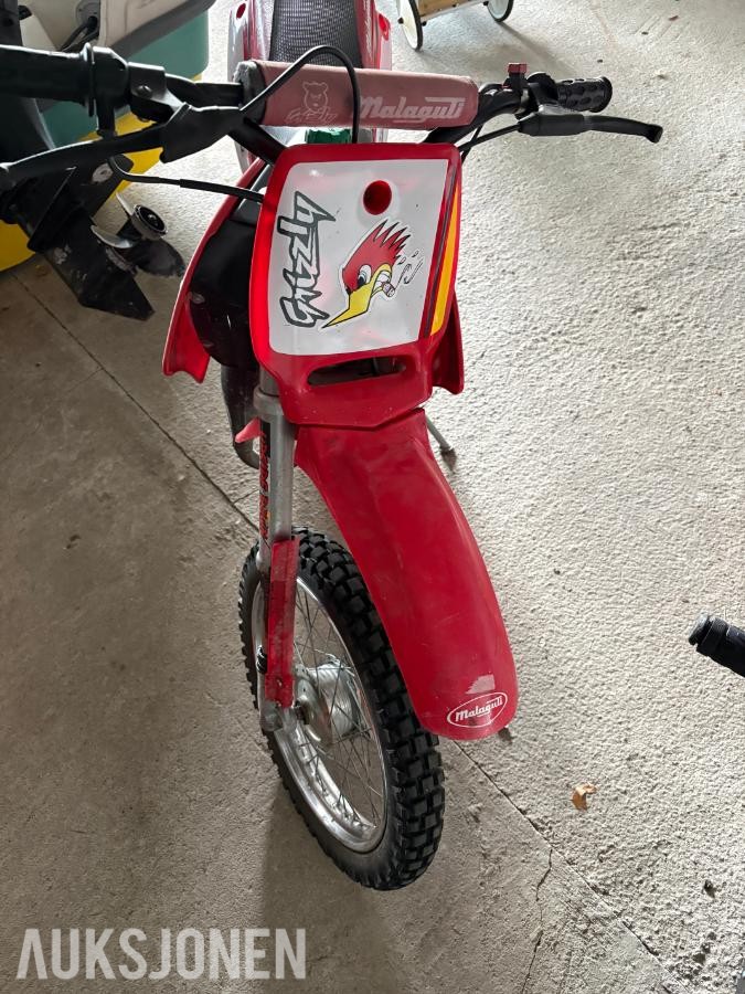 Grizzly 50cc crosser
