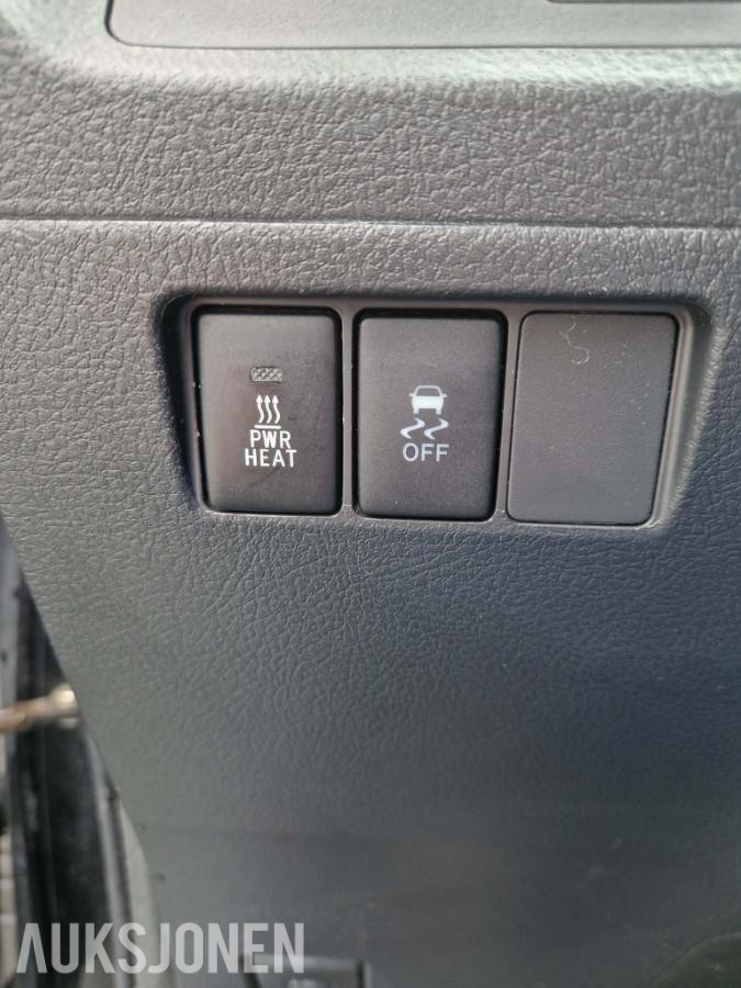2012 Toyota Verso 2.0 126 hk Hengerfeste Lasteholdere 189 000 km