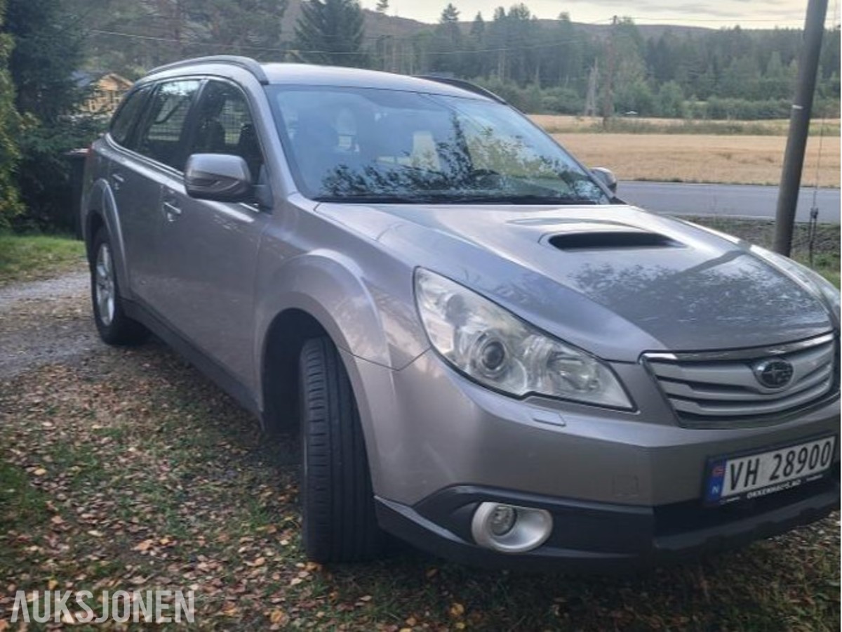 2011 Subaru Outback 2.0 Diesel 150hk AWD Cruisekontroll, Ryggekamera, Soltak