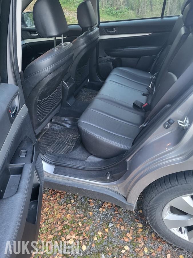 2011 Subaru Outback 2.0 Diesel 150hk AWD Cruisekontroll, Ryggekamera, Soltak