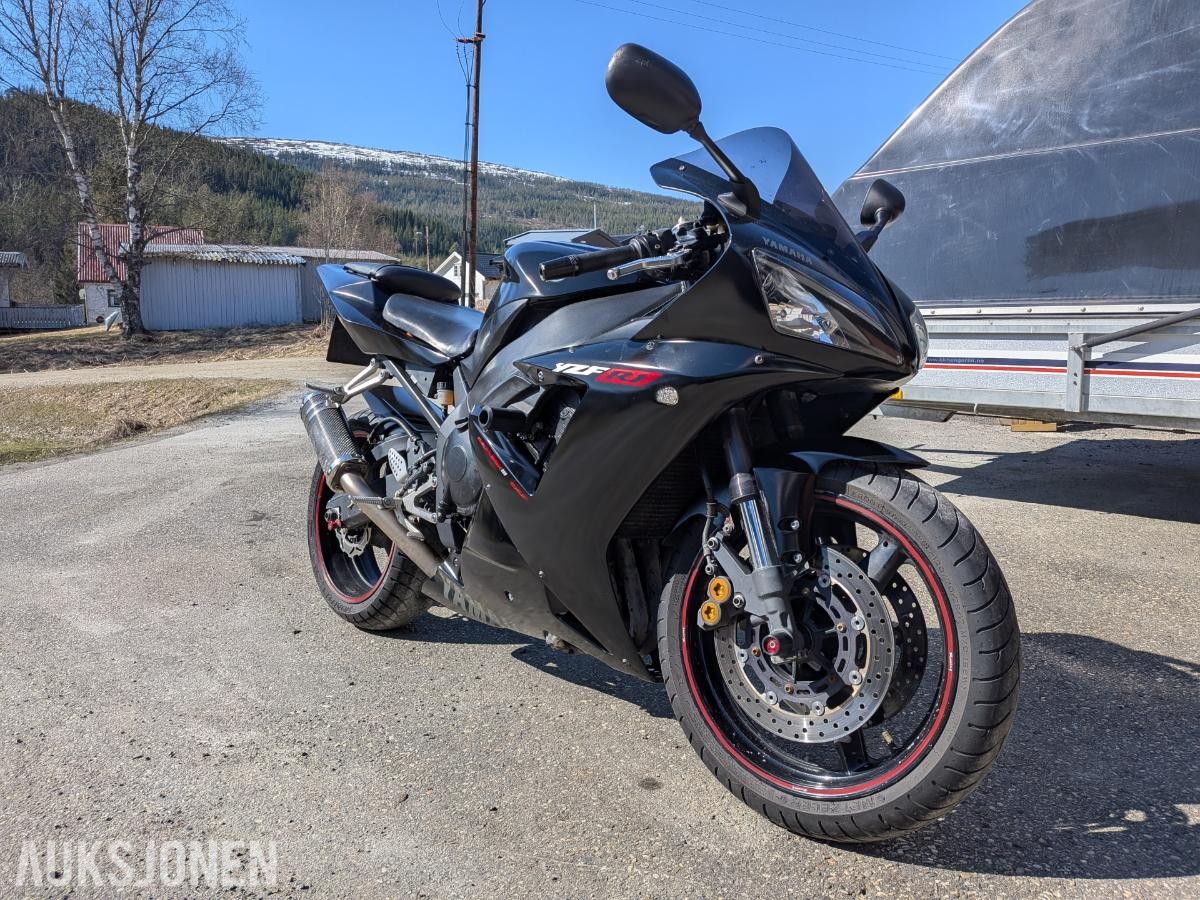 2002 Yamaha YZF-R1