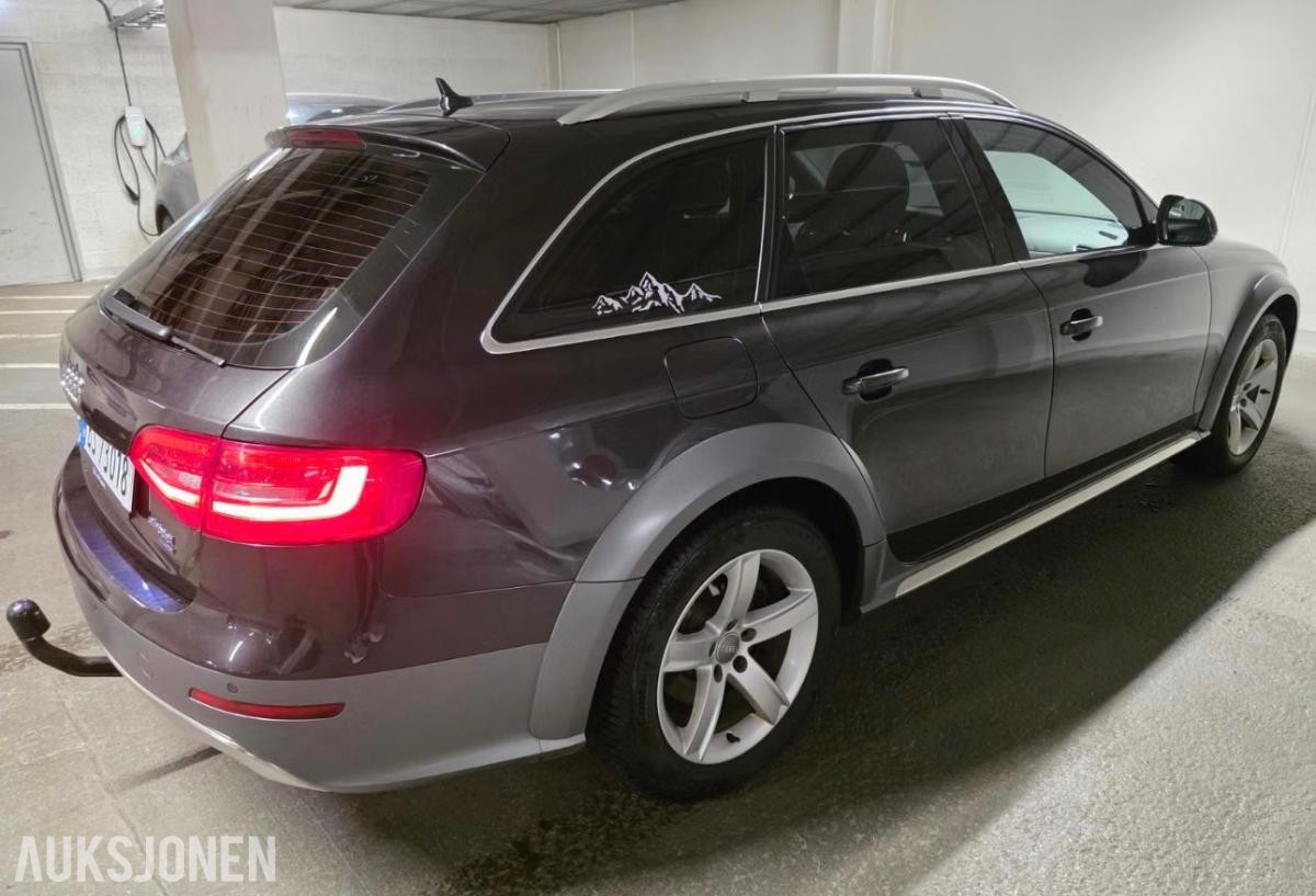 2013 Audi A4 Allroad 2.0 143hk Quattro 6-trinns manuell Webasto