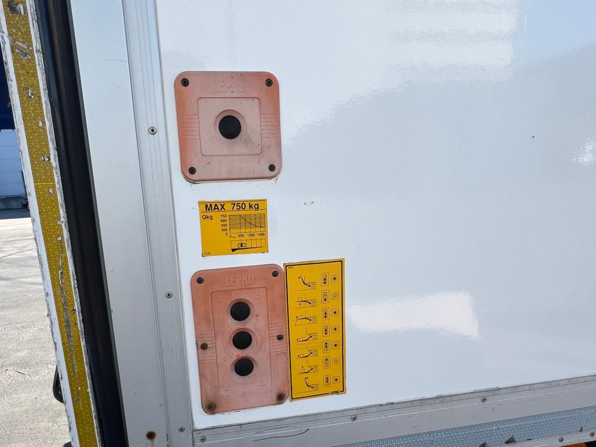 2017 MERCEDES-BENZ SPRINTER 5T KJØLEBIL – CARRIER – ZEPRO BAKLØFTER – EU-GODKJENT