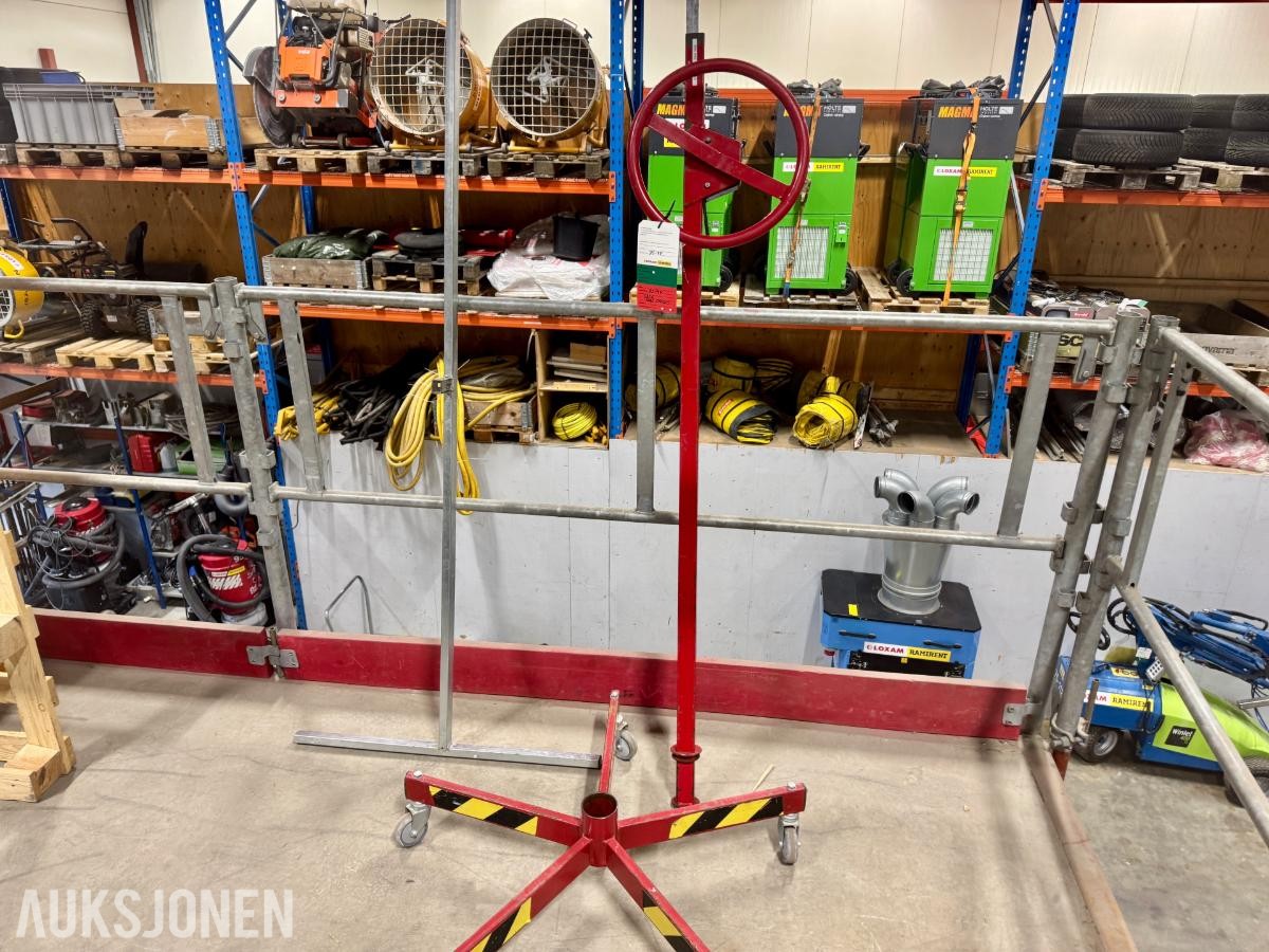 Plateheis med plattform & rekkverk
