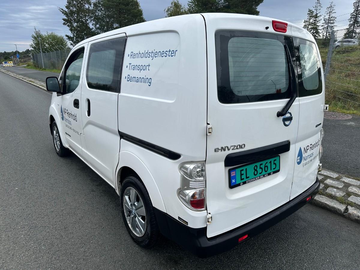 Nissan NV200E 24KW CRUISE VARMER MULTIRATT SKYVEDØRER 