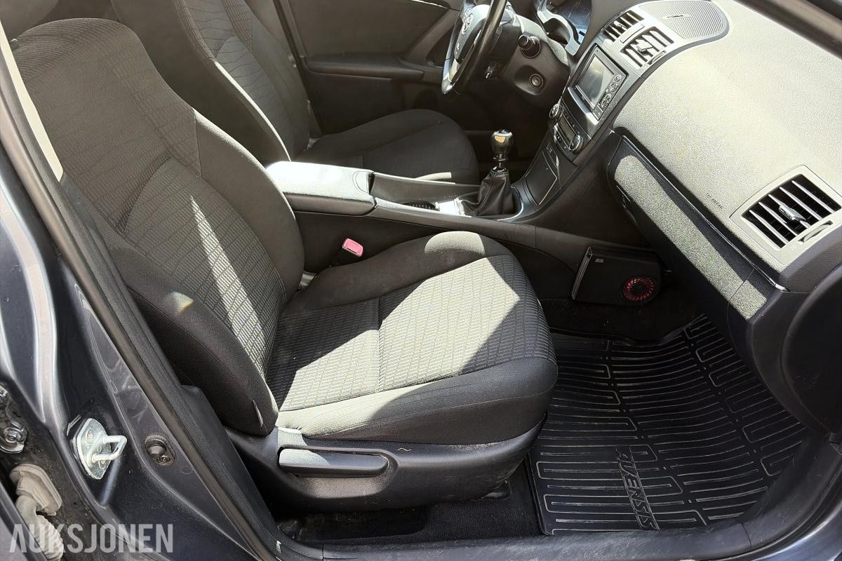 2009 Toyota Avensis, AVENSIS 2.0-126 D, 225293km
